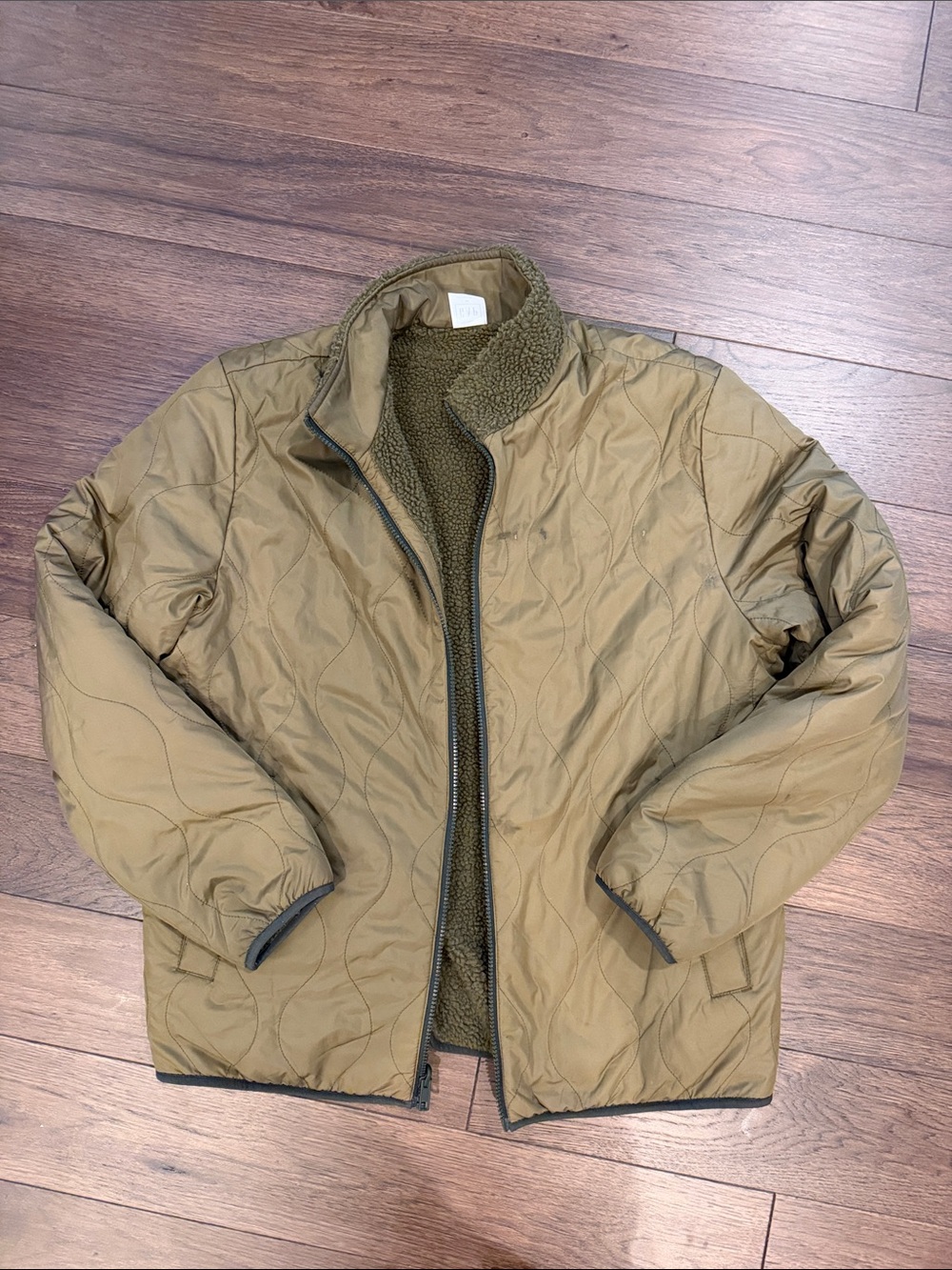 GAP Olive Quilted / Fleece Reversible Puffer Jacket Size Medium - C46-017